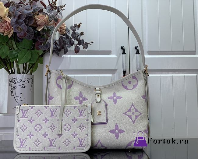 Fortok Louis Vuitton CarryAll PM Bag Cream White and Purple 29x24x12cm  - 1
