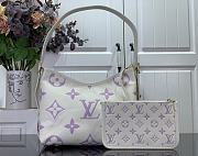 Fortok Louis Vuitton CarryAll PM Bag Cream White and Purple 29x24x12cm  - 2