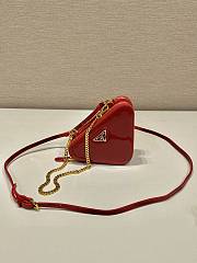 Fortok Prada Triangle Patent Leather Bag Red 15x10x5cm - 2
