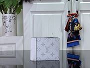 Fortok Louis Vuitton Multiple Wallet White M30995 11.5x9x1.5cm - 1