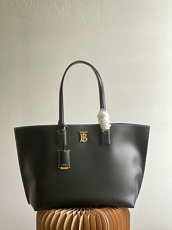 Fortok Burberry Medium Monogram Motif Leather Tote Black 34x14x28cm