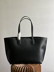 Fortok Burberry Medium Monogram Motif Leather Tote Black 34x14x28cm - 4