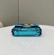 Fortok Fendi Mini Baguette Blue Sequin and Leather Bag 19x5x11cm - 4