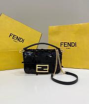 Fortok Fendi Mini Baguette Black Sequin and Leather Bag 19x5x11cm - 1