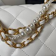 Fortok Chanel Mini Flap Bag White Shiny Lambskin Pearls & Gold-Tone Metal 12.5x17x5cm - 3
