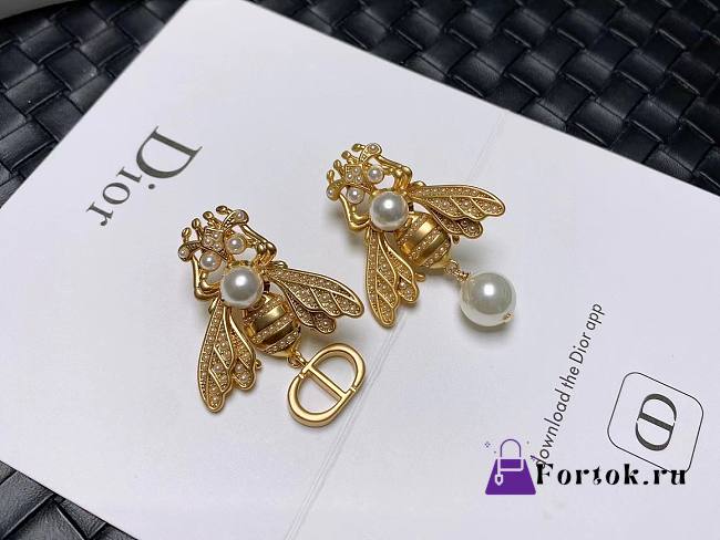 Fortok Dior Bumble Bee Pearl Earrings - 1