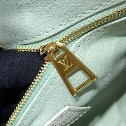 Fortok Louis Vuitton Onthego Monogram Empreinte Leather Bag White&Green M46647 25x19x11cm - 3