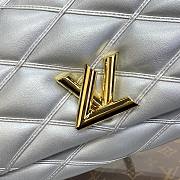 Fortok Louis Vuitton GO-14 MM Bag Silver M25107 23x16x10cm - 6