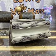 Fortok Louis Vuitton GO-14 MM Bag Taupe M25045 23x16x10cm - 6