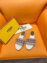 Fortok Fendi Signature Embroidered-logo Slides Cream & Brown  - 1