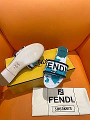Fortok Fendi Signature Embroidered-logo Slides White & Green - 2