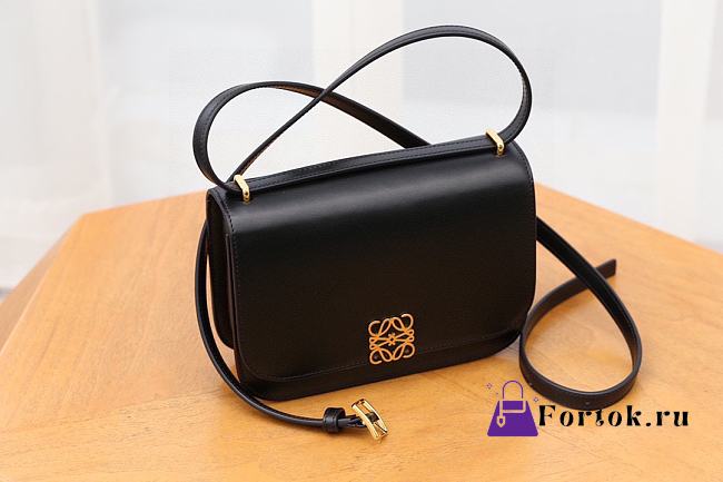 Fortok Loewe Goya Shoulder Crossbody Bag Black Calfskin Leather 19x13.5x6cm - 1
