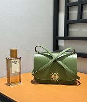 Fortok Loewe Goya Shoulder Crossbody Bag Green Calfskin Leather 19x13.5x6cm - 2