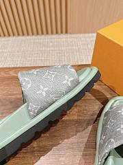 Fortok Louis Vuitton Pool Pillow Flat Comfort Mules Green & Grey - 2