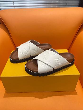 Fortok Louis Vuitton Cross-strap beach Slippers White