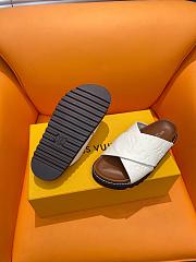 Fortok Louis Vuitton Cross-strap beach Slippers White - 5