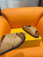Fortok Louis Vuitton Cross-strap beach Slippers Beige - 4