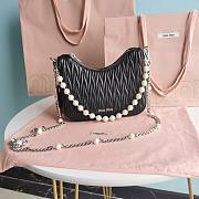 Fortok MiuMiu Pearl Strap Shoulder Bag Black 5BH211 16.5x21x5.5cm - 1