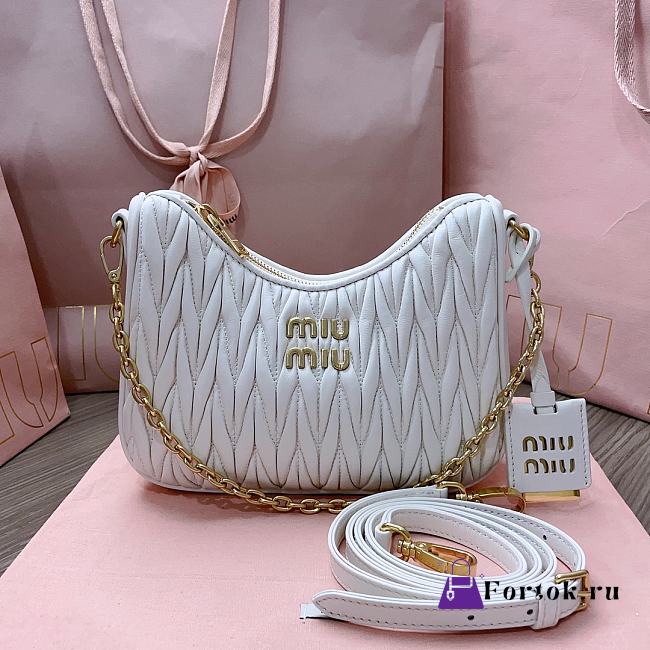 Fortok MiuMiu Matelasse Shoulder Bag White 5BH211 16.5x21x5.5cm - 1