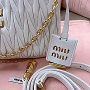 Fortok MiuMiu Matelasse Shoulder Bag White 5BH211 16.5x21x5.5cm - 4