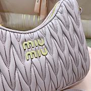 Fortok MiuMiu Matelasse Shoulder Bag Light Pink 5BH211 16.5x21x5.5cm - 4