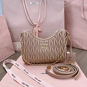Fortok MiuMiu Matelasse Shoulder Bag Beige 5BH211 16.5x21x5.5cm - 1