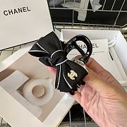 Fortok Chanel Gripper With Bow Black/White - 2