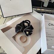 Fortok Chanel Gripper With Bow Black/White - 3