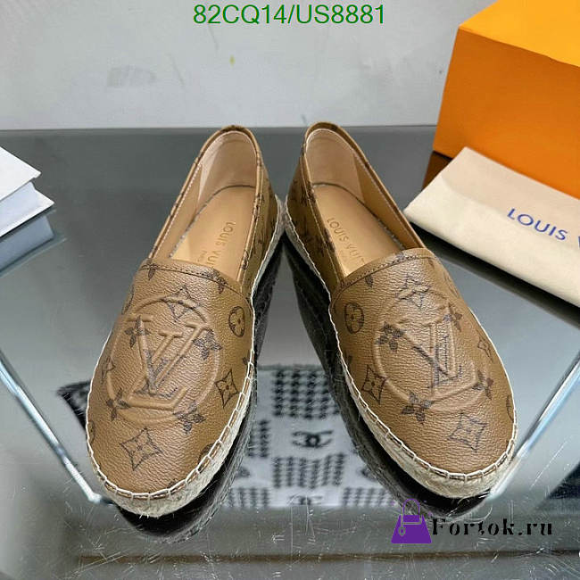Fortok Louis Vuitton Bidart Logo Embossed Slip-on Light Brown - 1