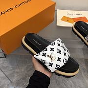 Fortok Louis Vuitton Pool Pillow Flat Comfort Mules White & Black - 6