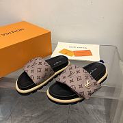 Fortok Louis Vuitton Pool Pillow Flat Comfort Mules Light Brown - 6