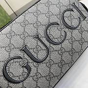 Fortok Gucci Mini Shoulder Bag Grey and Black GG Supreme Canvas 768391 14x23.5x6cm - 2