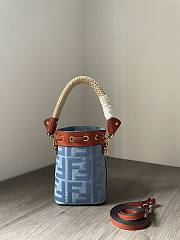 Fortok Fendi FF Embroidered Denim Blue Mini Bucket Bag 12x18x10cm - 4