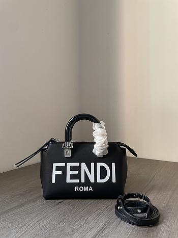 Fortok Fendi By The Way Boston Mini Bag Black 18.5x8.5x17cm