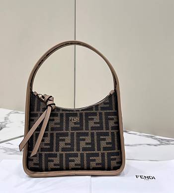 Fortok Fendi Mini Fendessence Brown FF Fabric Bag 80165 27x20.5x7cm 