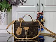 Fortok Louis Vuitton Vanity Chain Pouch Handbag M47125 19x11.5x6.5cm - 1