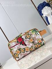 Fortok Louis Vuitton Locker Dopp Kit Toiletry Flower Silk Bag M83112 23x13x12cm  - 1
