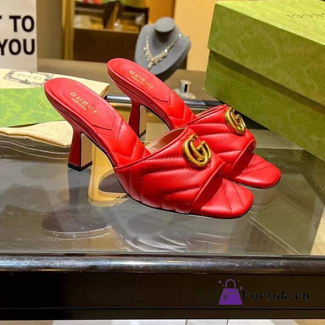 Fortok Gucci GG Heel Slides Red Chevron Matelassé Leather - 1