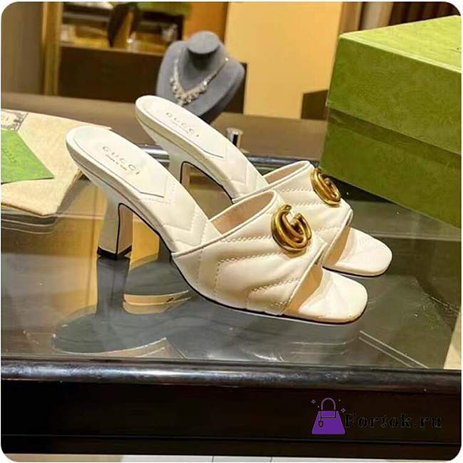 Fortok Gucci GG Heel Slides White Chevron Matelassé Leather - 1