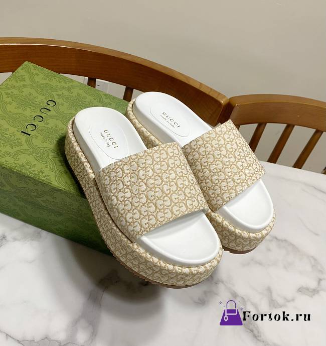 Fortok Gucci GG Platform Slide Sandal Beige Canvas Jacquard - 1