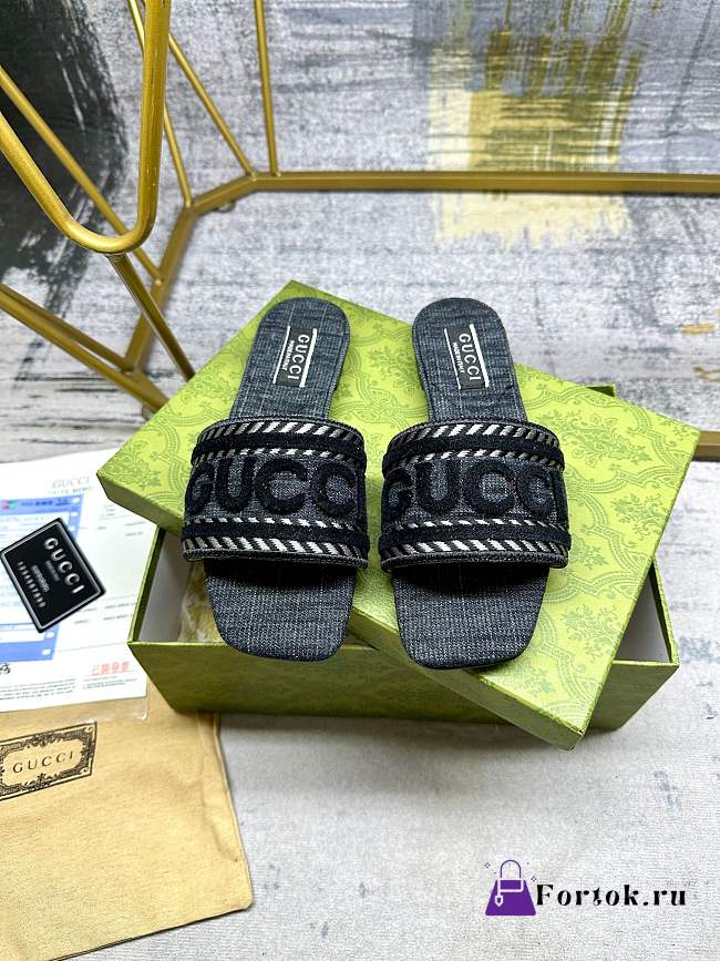 Fortok Gucci Black Demim Slide Sandak With Gucci Script - 1