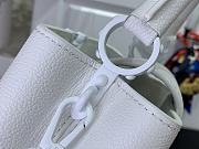 Fortok Louis Vuitton Capucines East-West Mini Bag White M23956 22x12x8cm - 2