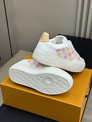 Fortok Louis Vuitton Groovy Sneakers Peach - 3