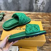 Fortok Louis Vuitton Pool Pillow Flat Comfort Mule Sandals Green - 6