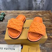 Fortok Louis Vuitton Pool Pillow Flat Comfort Mule Sandals Orange - 4