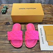 Fortok Louis Vuitton Pool Pillow Flat Comfort Mule Sandals Pink - 1