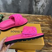 Fortok Louis Vuitton Pool Pillow Flat Comfort Mule Sandals Pink - 3