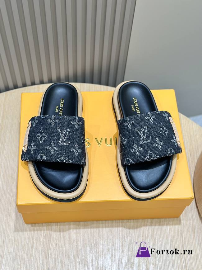 Fortok Louis Vuitton Pool Pillow Flat Comfort Mules In Black - 1