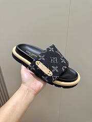 Fortok Louis Vuitton Pool Pillow Flat Comfort Mules In Black - 5