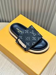 Fortok Louis Vuitton Pool Pillow Flat Comfort Mules In Black - 4